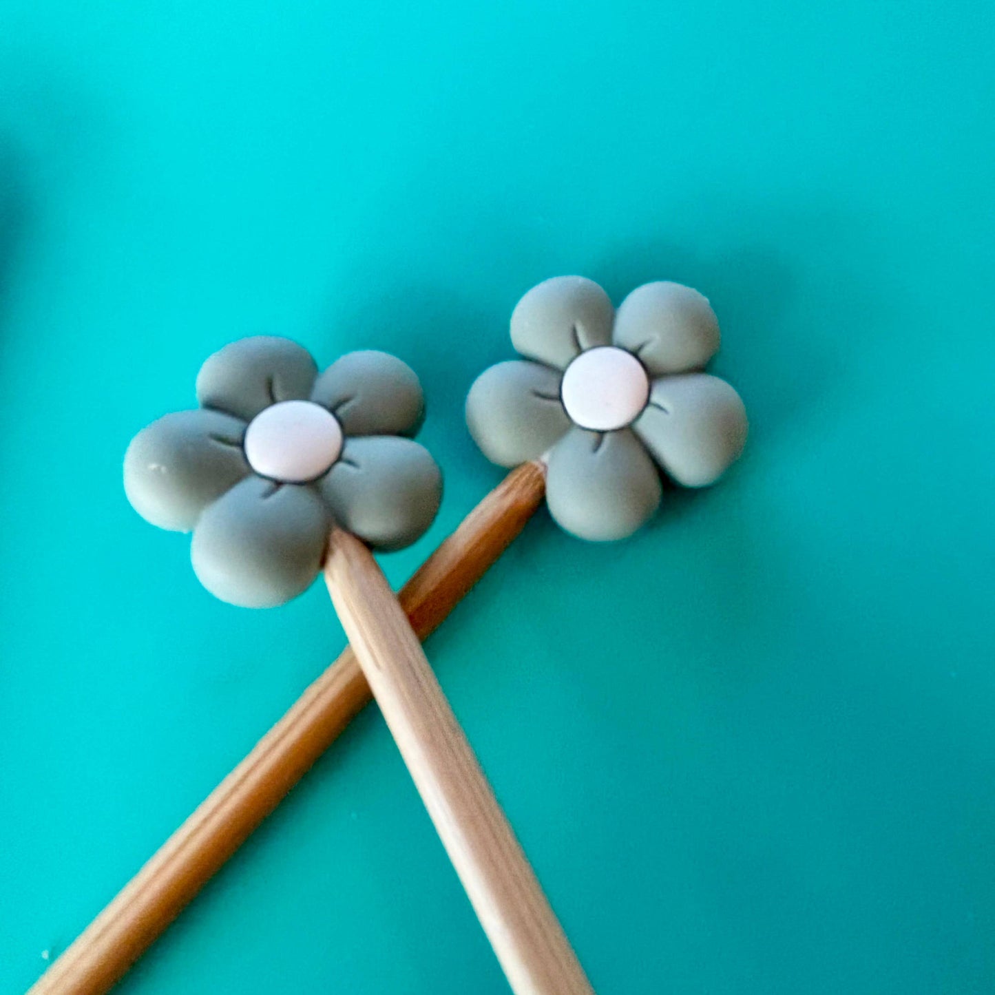 UPDATED Cartoon Flowers Vintage Silicone Gifts for Knitters