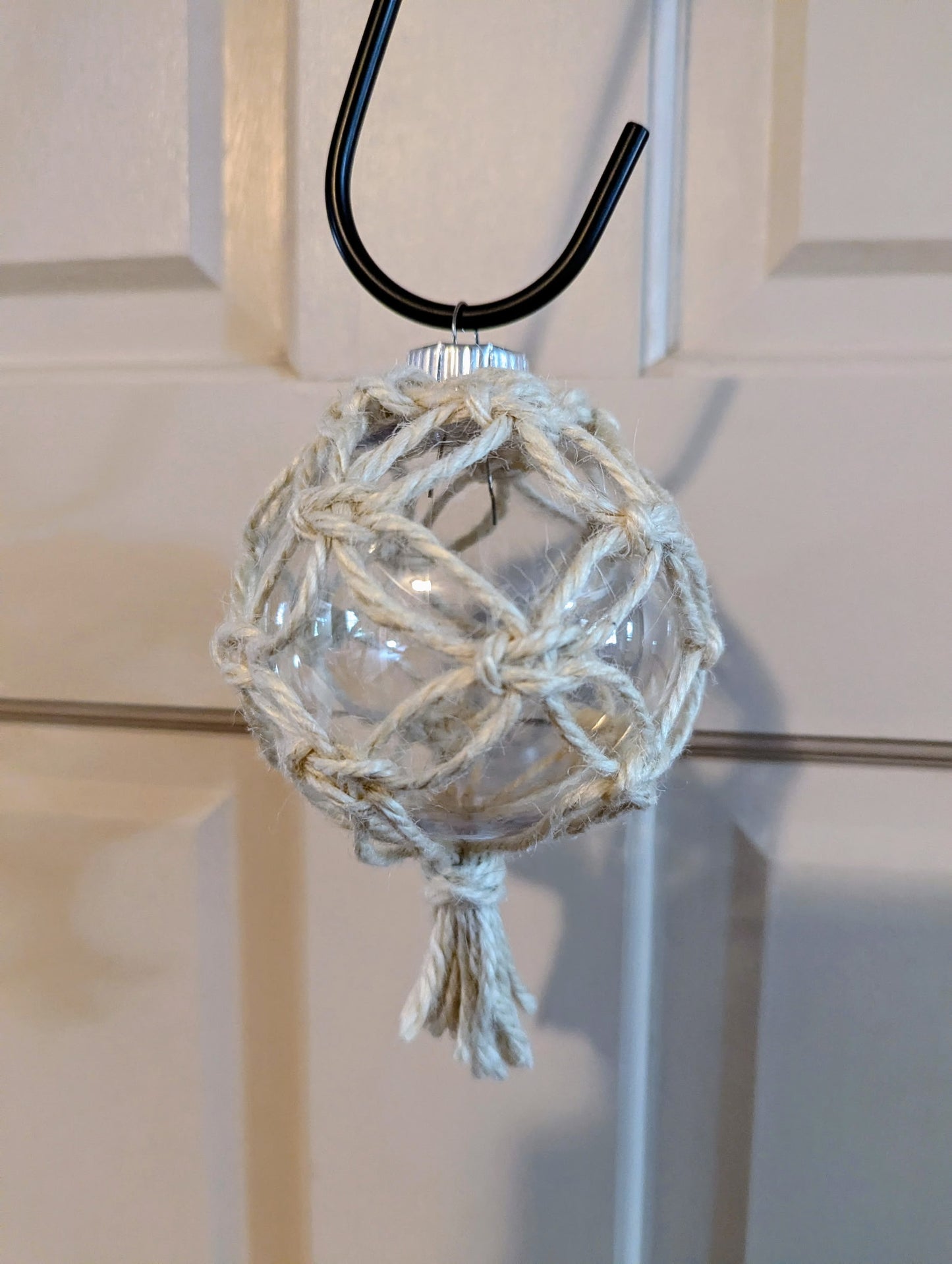 Macramé Christmas Ornaments - November 22, 10AM-2PM