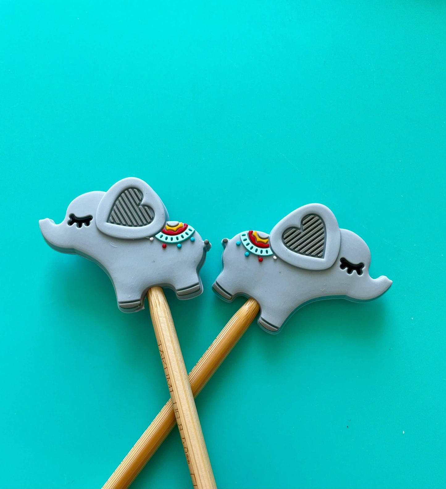 Kawaii Elephant Zoo Animals Heart Love  Knit Gifts